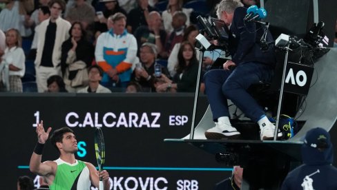 TEŽAK UDARAC ZA NOVAKA: Đoković saznao lošu vest pred početak duela sa Alkarazom