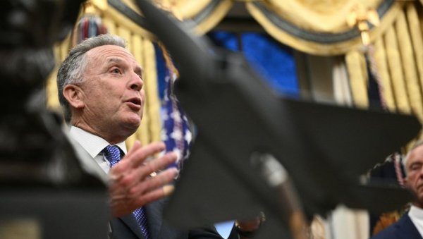 ВИТКОФ О МИРОВНИМ ПРЕГОВОРИМА: У Абу Дабију размотрена преостала отворена питања, укључујући прекид ватре
