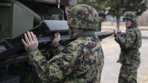 ПЛАТА И ДО 250.000 ДИНАРА: Отворен конкурс за државни посао