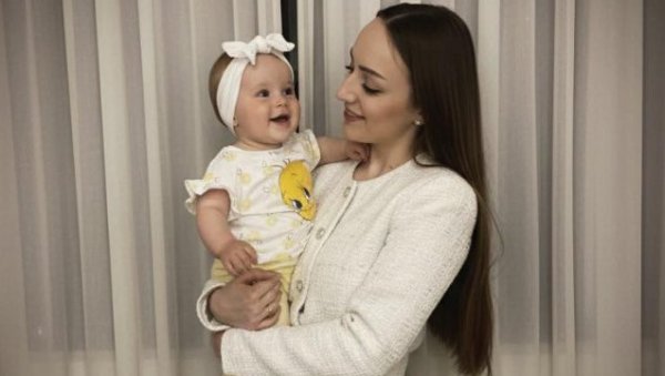 СМРТ БЕБЕ НИНЕ ЈОШ НЕРАЗЈАШЊЕНА: Родитељи сумњају у вештачење, извештај стигао после 7 месеци