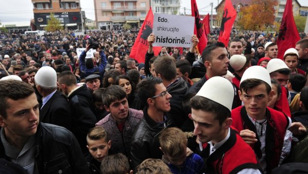 ПРЕСЛИШАВАЈУ НАШУ ДРЖАВУ О АПАРТХЕЈДУ НАД АЛБАНЦИМА: Анализа Новости - Шта све подразумева нацрт закона о тзв. Прешевској долини
