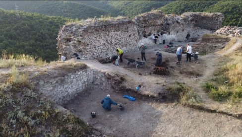 ДРЕВНИ КОПРИЈАН СВЕДОЧИ О 1.500 ГОДИНА РАТОВАЊА: Археолошка истраживања утврђења које памти сукобе Византинаца, Срба, Бугара и Османлија