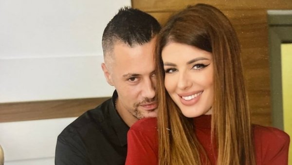 ПОБЕДНИЦА ЗВЕЗДА ГРАНДА У ВЕЗИ СА МЛАЂИМ МУШКАРЦЕМ: Теодора Токовић ужива с новим дечком, ускоро ћемо их гледати заједно (ФОТО)