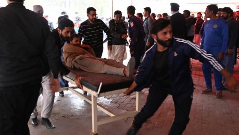 ISLAMSKA DRŽAVA PREUZELA ODGOVORNOST: U napadu na džamiju u Islamabadu poginula najmanje 31 osoba, više od 170 ranjenih