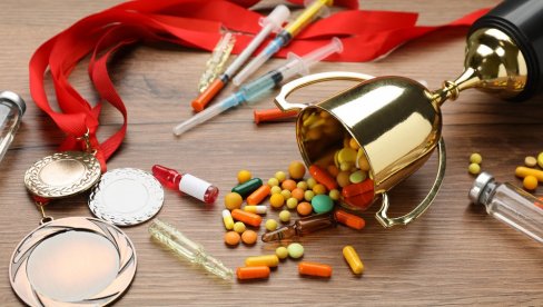 СКАНДАЛ! Светски рекордер ухваћен у допингу! Невероватно како се бранио