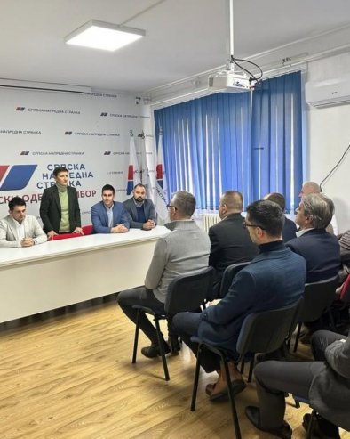 ВАЖНИЈЕ НЕГО ИКАД ДА СЕ БОРИМО ЗА НАШУ ПОЛИТИКУ Брнабић: Нећемо дозволити да блокадери различитих боја униште Србију