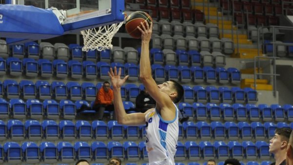 ОПЕТ СTOTKA КРАЈ ИБРА: Слога у Краљеву убедљиво савладала Динамик