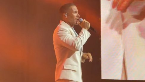 BILA JE DOBRA ENERGIJA: Saša Kovačević održao i treći veliki koncert u Plavoj dvorani - Dan je bio turbulentan (FOTO)