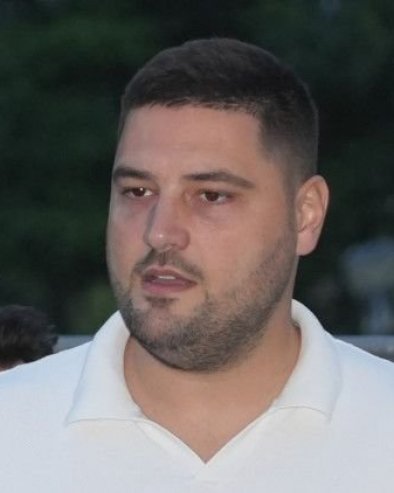 ЉУБА ПЕРУЋИЦА О ПЛАСТИЧНИМ ОПЕРАЦИЈАМА: Певач открио које захвате је радио и шта га је највише болело