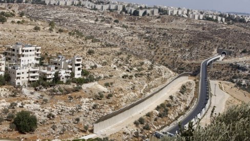 ИЗРАЕЛСКИ МЕДИЈИ: Израел олакшава куповину земље насељеницима на Западној обали