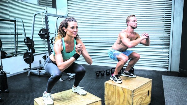 УЗ ОВЕ ВЕЖБЕ ПОДМАЖИТЕ ЗГЛОБОВЕ: Размишљајте о старости и покретљивости на време