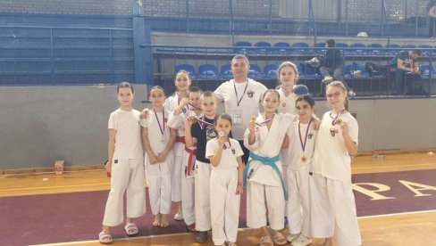 PREGRŠT MEDALJA KARATISTIMA IZ ĆUPRIJE: Dva takmičenja minulog vikenda