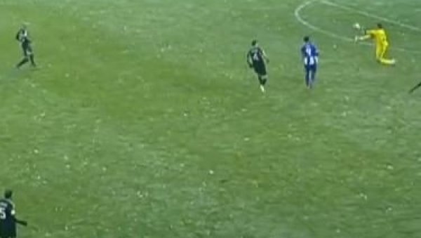 НЕЋЕ ПО ЛЕПОМ ПАМТИТИ ДЕБИ! Стојковић направио највећи кикс у каријери! (ВИДЕО)