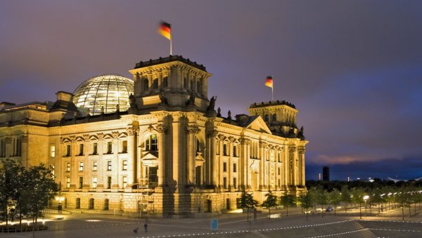 БЕРЛИН УВОДИ СТРОГЕ МЕРЕ: Одлучили да зауставе илегалне миграције