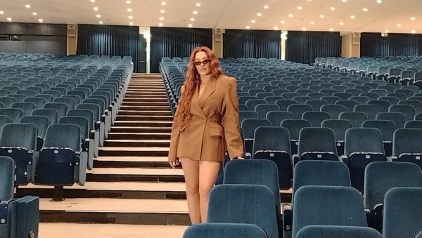 ТО СУ СТВАРИ КОЈИМА СЕ БАВЕ НАДЛЕЖНИ: Сенида проговорила о проблемима који су се десили Милици Тодоровић и Здравку Чолићу (ФОТО)