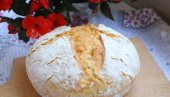 RECEPT ZA DOMAĆI HLEB: Uz jedan mali trik će biti kao iz pekare (VIDEO)