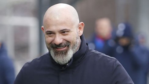 RAZVEO SE POSLE 23 GODINE BRAKA, ZALJUBIO SE U MLADU NOVINARKU: Dejan Stanković čeka peto dete