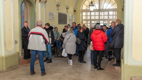 U ZRENJANINU 18 HILJADA PRIJAVA: Upis svojine u akciji Svoj na svome