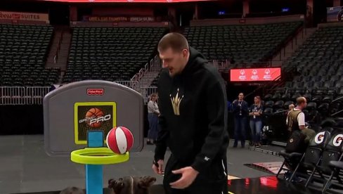 KAKAV GEST NIKOLE JOKIĆA! Najbolji košarkaš sveta raspametio najmlađe fanove! Evo i kako!