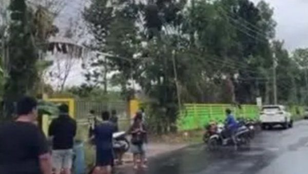 ТАЛАЧКА КРИЗА У ШКОЛИ - ВИШЕ МРТВИХ: Специјалне јединице опколиле објекат на Тајланду (ФОТО/ВИДЕО)