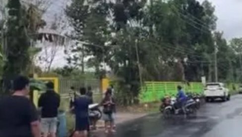 ТАЛАЧКА КРИЗА У ШКОЛИ - ВИШЕ МРТВИХ: Специјалне јединице опколиле објекат на Тајланду (ФОТО/ВИДЕО)