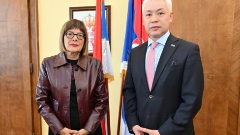 MOGUĆA ŠIRA SARADNJA SRBIJE I KAZAHSTANA: Predsednica Pokrajinske vlade Maja Gojković razgovarala sa ambasadorom Madijem Atumkulovim