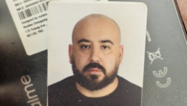  ЗАШТО СИНЕ У ЧАЧАК, ИМАМО И ОВДЕ БОЛНИЦЕ?: Породица Марка Микића, преминулог после операције крајника, тражи одговоре (ФОТО)