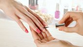 NAJBOLJE BOJE LAKOVA ZA NOKTE ZA ŽENE NAKON 40. GODINE: Elegantne su i čine ruke mlađim