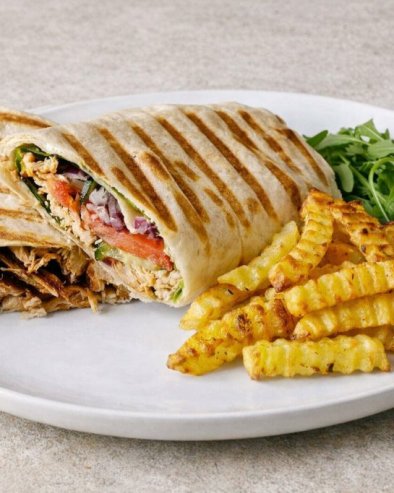 ТОРТИЉА СА ПИЛЕТИНОМ: Хрскава тортиља са пилетином која осваја на први залогај