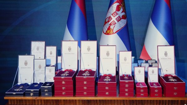 ОНИ СУ ДОБИТНИЦИ СРЕТЕЊСКОГ ОРДЕНА: Вучић уручио одликовања поводом Дана државности