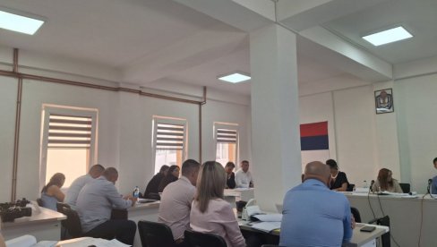 SKUPŠTINSKA VEĆINA U GACKU PONOVO UPITNA: Zapošljavanje uzdrmalo vlast