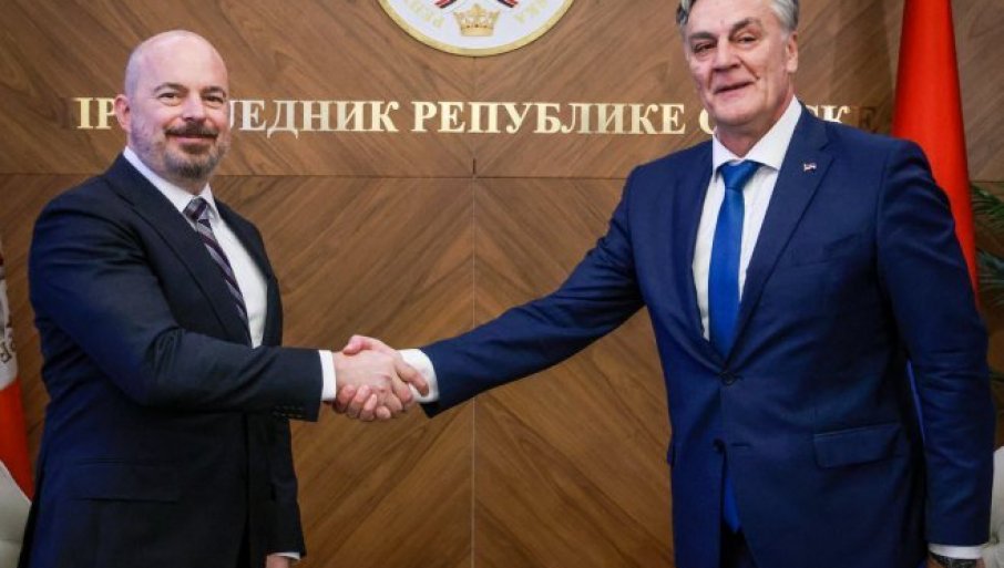 САД ОДМАХ ПОДРЖАЛЕ КАРАНА: Председник РС први састанак одржао са представником америчке администрације