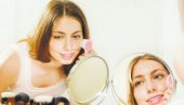 КОЖА СА АКНАМА МОРА ПОСВЕЋЕНО ДА СЕ НЕГУЈЕ: Тинејџери, не занемарујте ових 7 савета