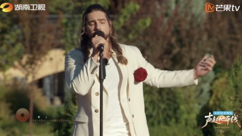 STEFAN I „MILA“ POSTALI SENZACIJA U AZIJI: Kinezi oduševljeni Princem od Vranje, pa mu kreirali i posebne društvene mreže (FOTO)