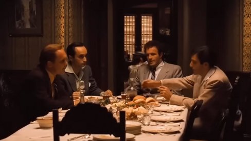 УКЛЕТА СЦЕНА ИЗ ФИЛМА КУМ КАО ДА ЈЕ НАЈАВИЛА СТВАРНЕ ТРАГЕДИЈЕ: Глумци умирали по истом редоследу као у култном филму