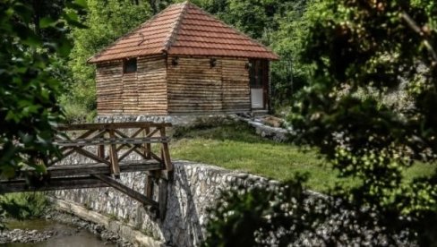 OVAKAV OGLAS ZA PRODAJU KUĆE JOŠ NISTE VIDELI: Vlasnik traži samo jedno