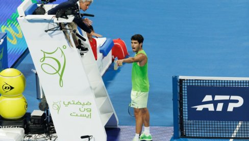 СКАНДАЛ У ДОХИ! Алкараз направио невиђен хаос! Свађао се са судијом, па...