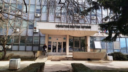 KREDIT MAHOM ZA PUTEVE: Skupština u Paraćinu donela odluku o zaduživanju za 140 miliona