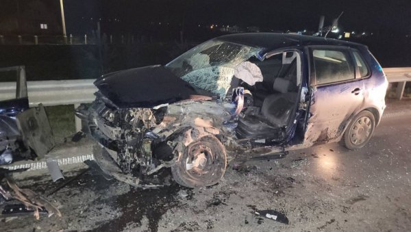 ПОВРЕЂЕНИ ВОЗАЧИ: Саобраћајна несрећа на путу Краљево-Врњачка Бања