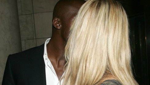 КАДА ЈЕ ИЗАШЛА НА САСТАНАК СА ЊИМ БИЛА ЈЕ ТРУДНА СА ДРУГИМ: Њихова љубавна прича се годинама препричава (ФОТО)