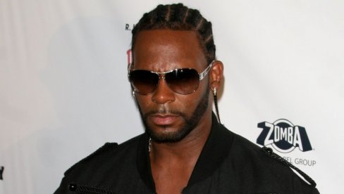 ПОЗНАТИ РЕПЕР ЈУ ЈЕ ЗЛОСТАВЉАО ОД 13. ГОДИНЕ, САДА ЈЕ ИЗНЕЛА СТРАВИЧНЕ ДЕТАЉЕ: Ја сам девојчица из озлогашеног снимка интимних односа