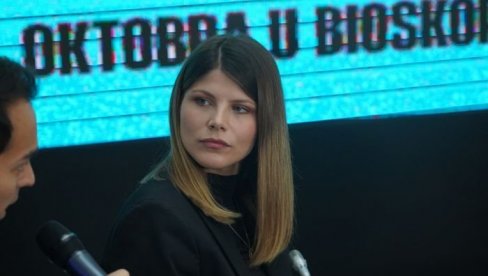 TRUDNA GLUMICA VANJA NENADIĆ: Čeka drugo dete sa kolegom