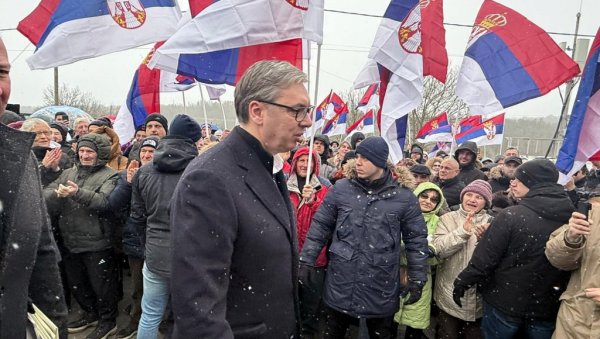 ВУЧИЋ ОБЕЋАО: Мобилна амбуланта стиже у свако село, тиме ћемо да сачувамо животе