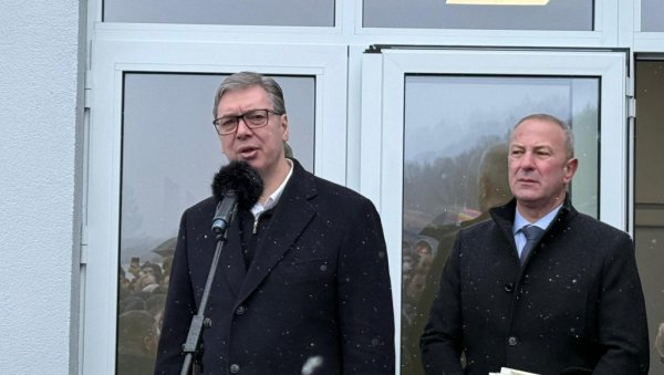 ВУЧИЋ НАЈАВИО НОВУ ФАБРИКУ У КЊАЖЕВЦУ: Ево колико ће људи запослити