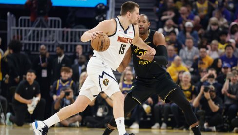 АМЕРИ ГЛЕДАЈУ И НЕ ВЕРУЈУ: Ово што је Никола Јокић урадио их је запањило