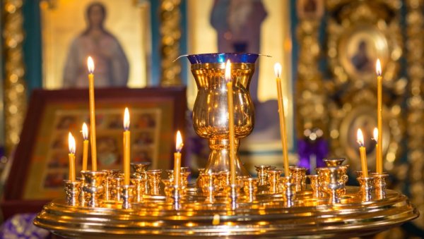 ДАНАС СЛАВИМО ДВА ВЕЛИКА СВЕЦА: Верује се да мире завађене и опраштају грехе