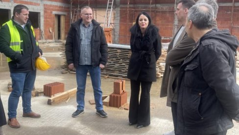 DA ĐACI IMAJU SVE USLOVE: Radovi u Osnovnoj školi Jovan Cvijić u Loznici