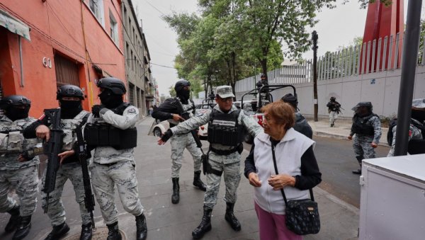 СВЕ ВЕЋИ ХАОС СА НАРКО-КАРТЕЛОМ ПРЕД МУНДИЈАЛ: ФИФА одузима Мексику ово домаћинство?!