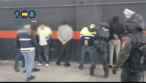 ПРУЖАЛИ УСЛУГЕ ТРГОВЦИМА ДРОГОМ: У Шпанији ухапшено 12 особа, заплењено више од три тоне кокаина и милион евра
