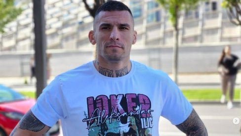 ОД НУЛА СЕ ВРТИ У ГЛАВИ! Џокер Илић открио колико је највише новца добио за меч!